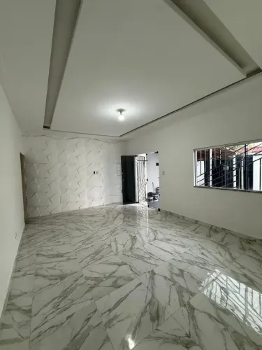 CASA EM MARITUBA - Conjunto Beija-Flor, 110m2, 3/4 sendo 1 suíte.