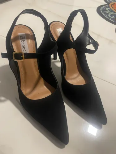 Salto Preto Bebecê Bico Fino