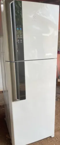 Geladeira eletrolux 