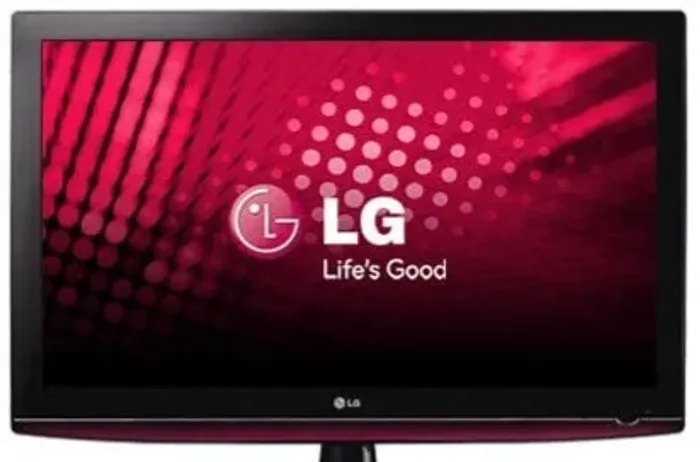 TV LG 42" com conversor digital integrado e entradas HDMI