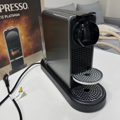 Cafeteira Nespresso Citiz Platinum