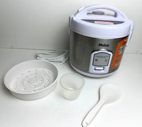 Panela elétrica de arroz nova 