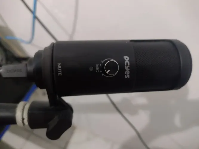 Microfone + Braço PCYES
