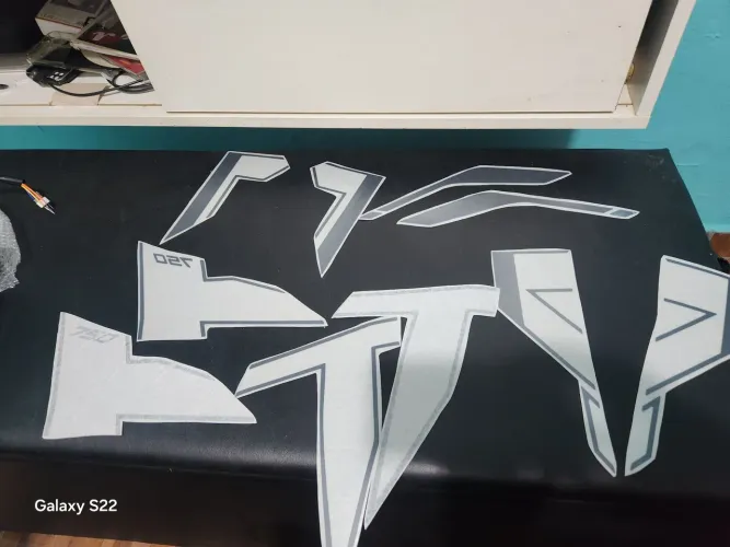 Adesivo para x adv750