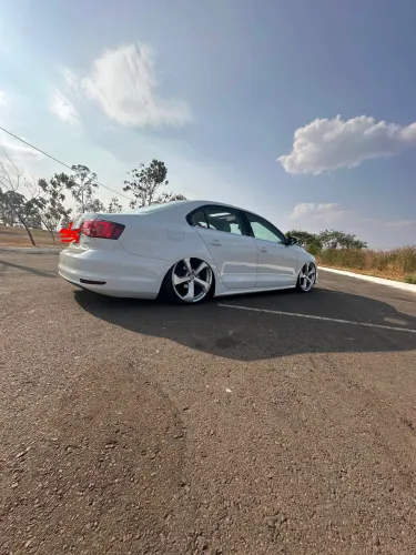 SUSPENSÃO PREMIUM