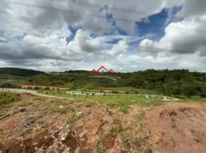 Terreno à venda condomínio Portal dos Lagos em Jundiaí-SP