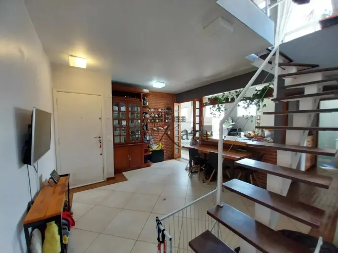 Cobertura Duplex - Alto de Pinheiros - 3 Dormitórios - 170m².