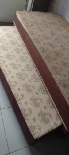 Cama de Solteiro com cama auxiliar