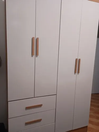Vendo guarda roupa novinho *