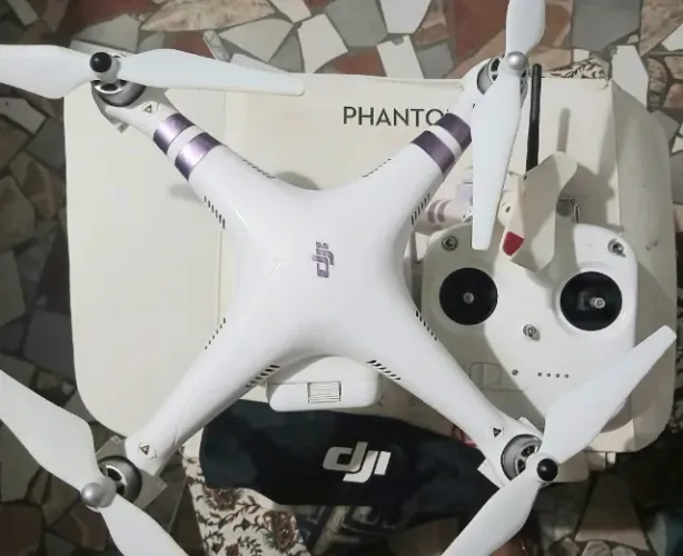 Drone DJI Phantom 3 Standard - Funcionando