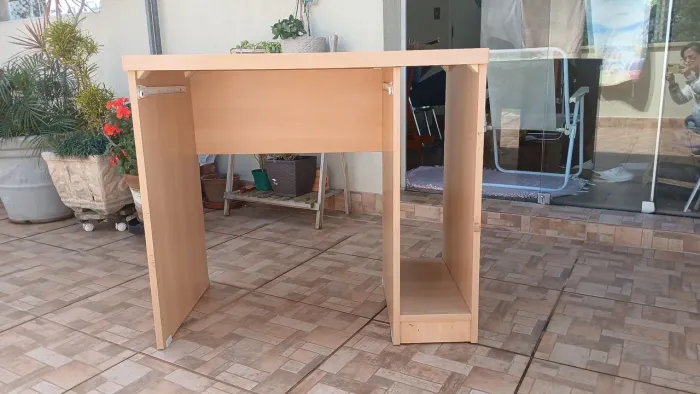 Mesa escrivaninha