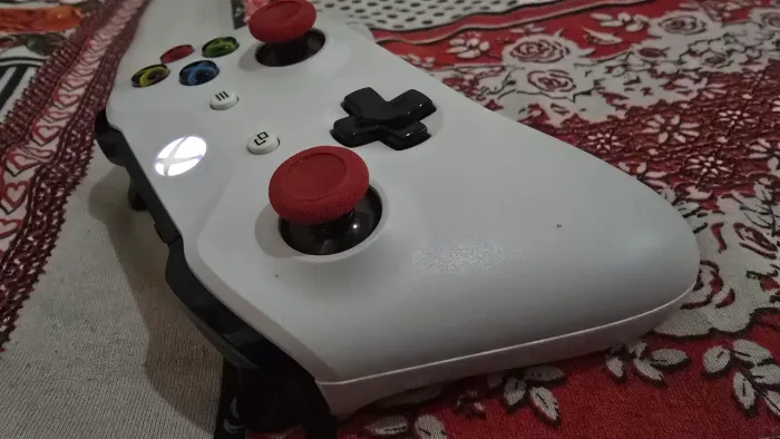 Controle de Xbox one s,funcionando perfeitamente, sem drift