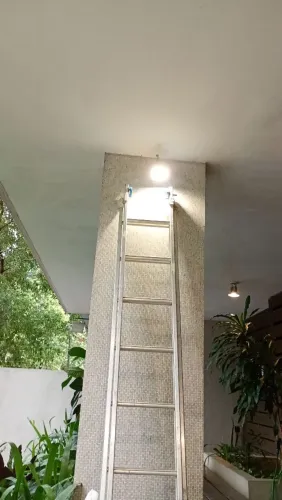 Eletricista Profissional e Eletroeletrônica