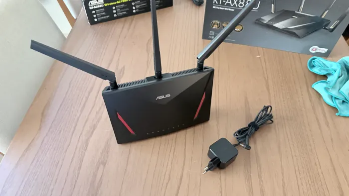 Roteador ASUS AC86U