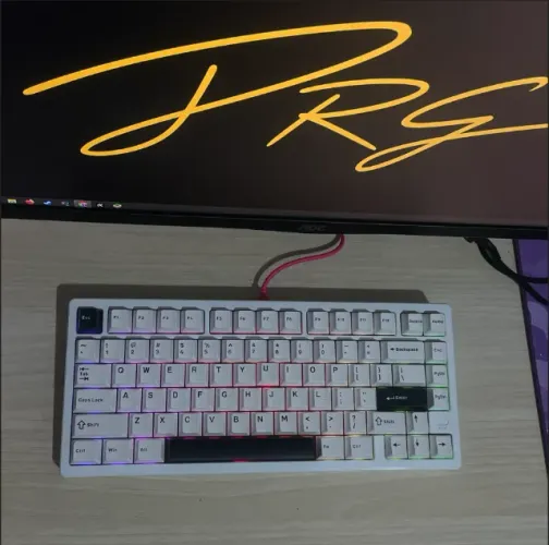 Teclado Mecânico Rainy 75