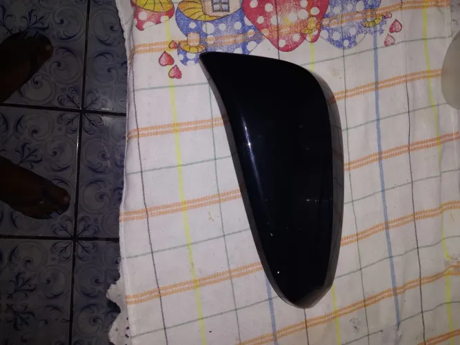 Capa de retrovisor lado esquerdo da  Hilux, sw4, Corolla Cross de 2016 até 2024