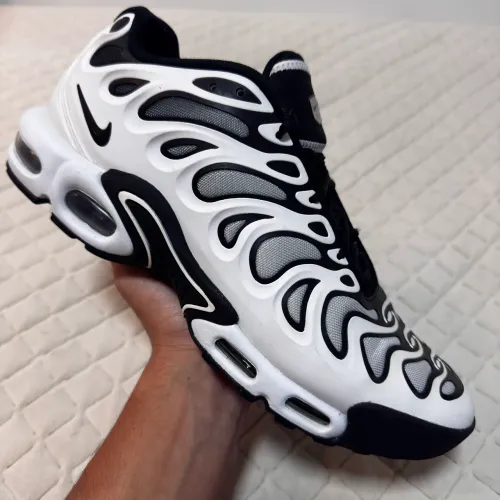 Air Max Plus Drift