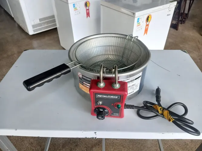 Fritadeira Tacho Elétrica Metalcubas 3 Litros TFRE3 220V