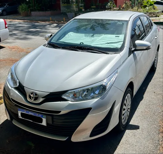Toyota Yaris XL Live Sedan 1.5 Flex 16V 4P AUT 2022