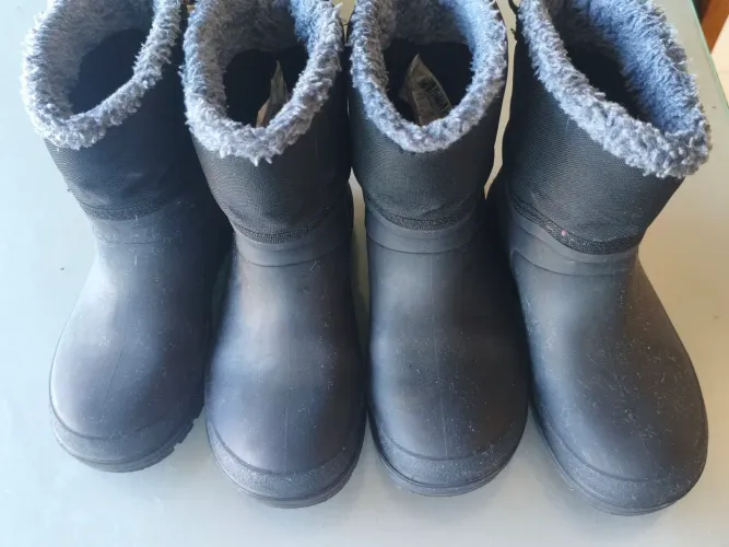 Botas impermeáveis e térmicas e calças impermeáveis de ski (Neve)