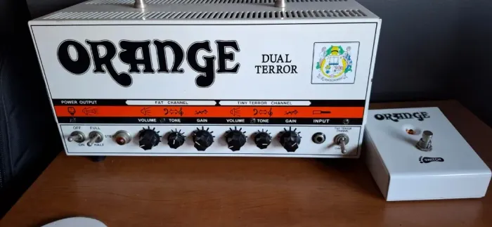 Amplificador Orange Dual Terror (valvulado)