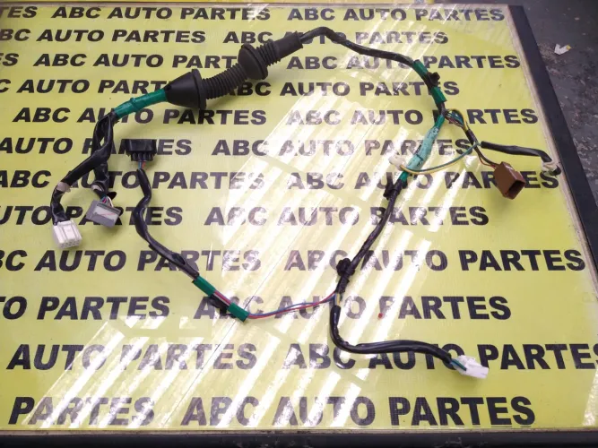 Chicote Porta Dianteira Direita Toyota Corolla 2000 2001