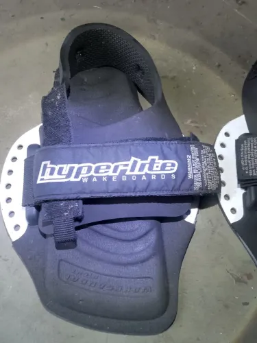 Suporte pra  WakeBoard importado,só usou uma vez,