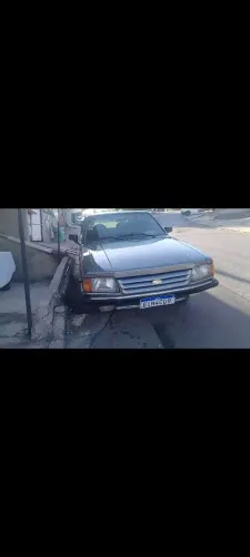 Ford Del Rey Ghia 1.8 / 1.6 2P E 4P 1990