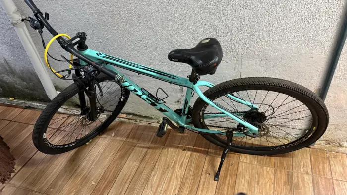 Bicicleta First Shelby azul