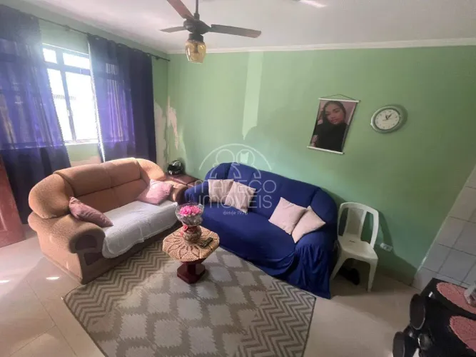 Casa com 3 dormitórios (1 suíte), área gourmet e terraço à venda na Caneleira - R$ 280.000