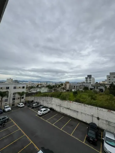 Alugo Quarto Solteiro(a) dentro de Condominio - Areias - São José