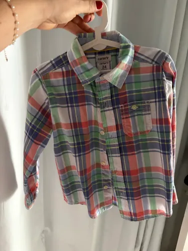 Blusa Carters Junho