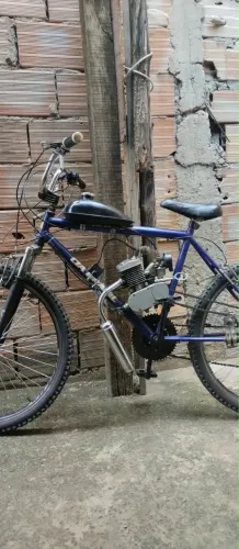 Bicicleta motorizada 70 cc sem detalhes
