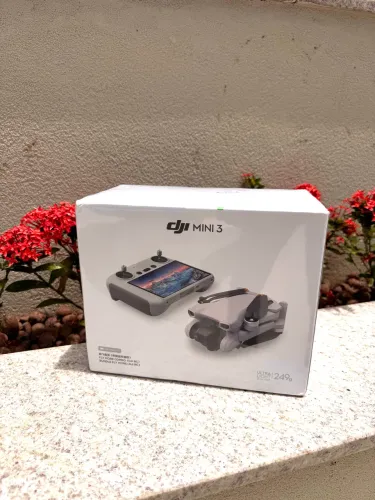 DRONE DJI MINI 3 - HOMOLOGADO ANATEL - COMBO FLY MORE