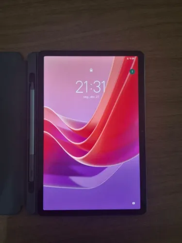 Tablet Lenovo Tab K11 (Kit Completo) Tela 11" com 4GB de RAM e 128GB interno