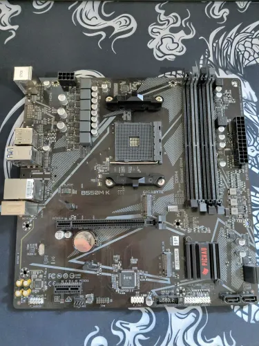 Placa mãe B550M K