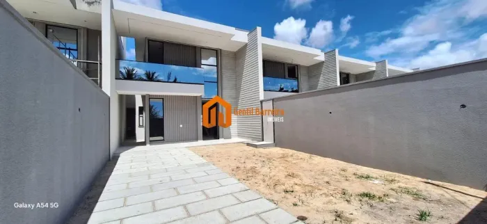 Excelente Casa Duplex Jardim das Oliveiras
