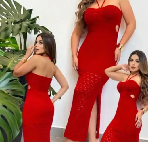 Vendo esse 2 vestido 140,00 nunca usado na etiqueta ainda