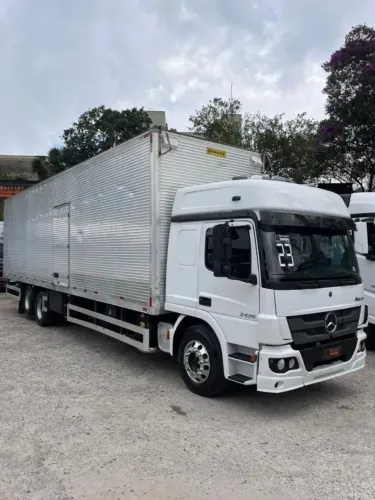 MB Atego 2426 2023 Baú