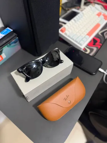 Óculos Ray Ban meta modelo Skyler