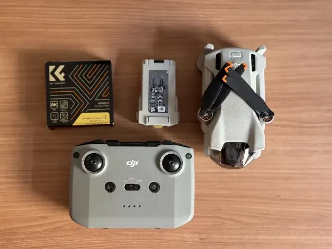 Drone DJI Mini 3 + Acessórios