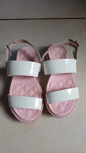 Sandália Infantil Molekinha com pingente N°30