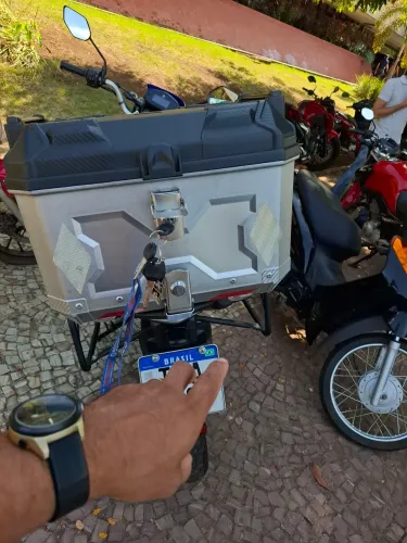 Bauleto para moto