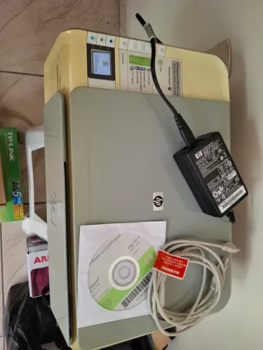 Impressora HP multifuncional 110volts. 
