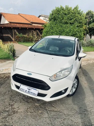 Ford Fiesta 1.5 16V Flex Mec. 5P 2014