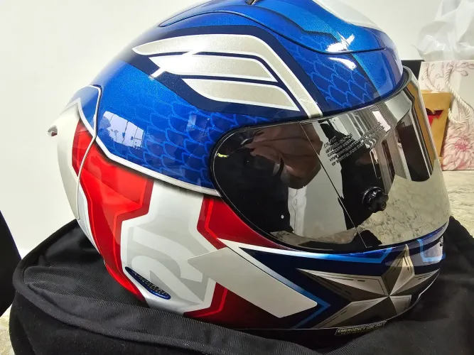 Capacete HJC Capitao America