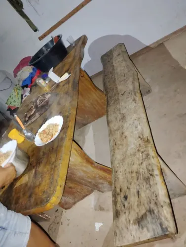 Mesa de madeira 