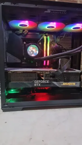 PC Gamer: RTX 4090 + i9-14900K | 48GB 8200MHz