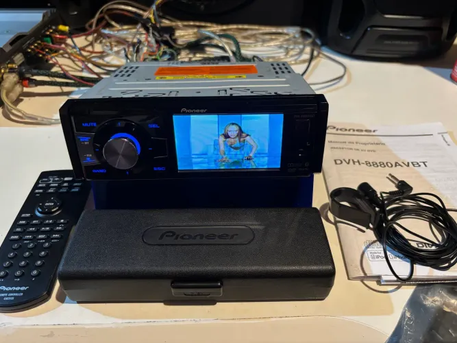 DVD Player Multimídia Pioneer AVH-8880 AVBT USB Bluetooth 