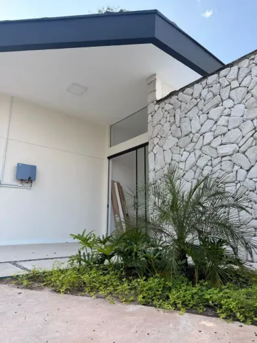 LD ALugo Casa nova com Placa solar no Cond. Porto MArina em Ananindeua com 3 quartos